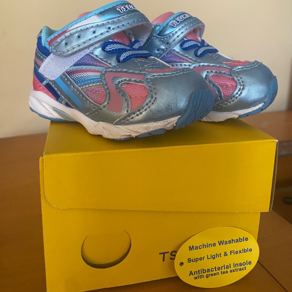 Glitz Kids' Blue and Pink Sneakers